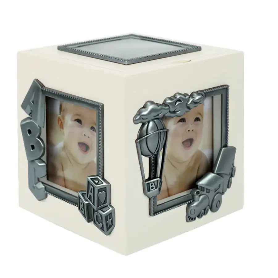 Soittorasia ja kuvakehys 078751 Remmitalo