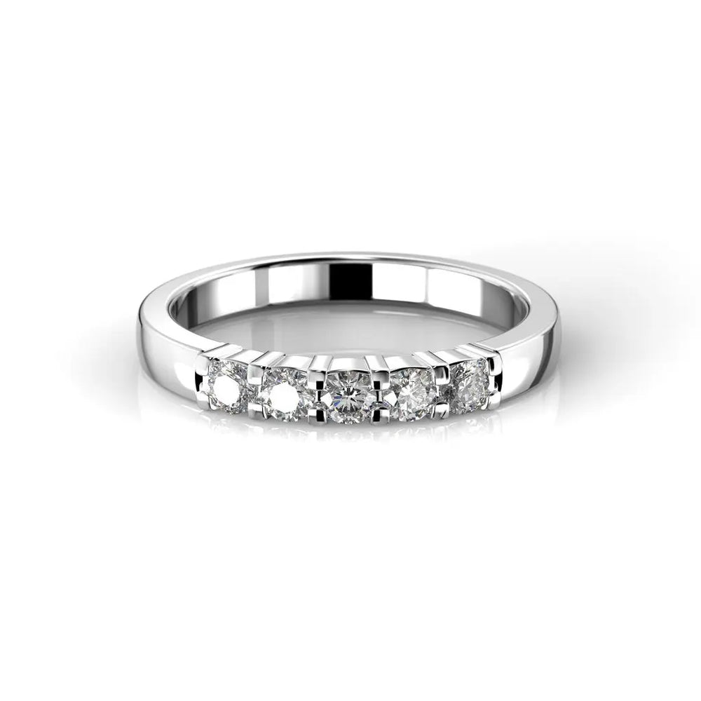 Festive Sophia timanttisormus 0,25 ct valkokulta