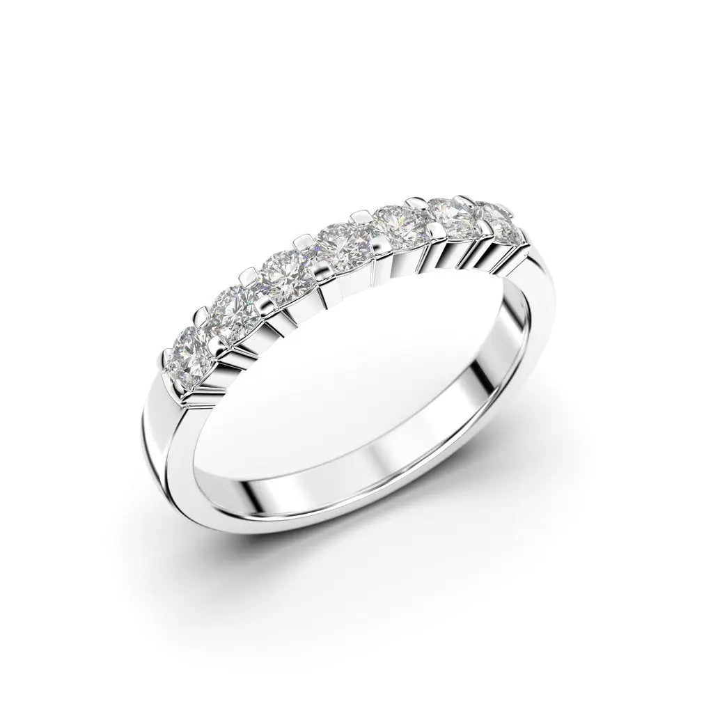 Festive Sophia timanttisormus 0,35 ct valkokulta