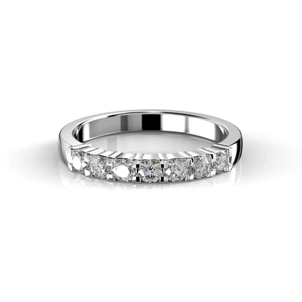 Festive Sophia timanttisormus 0,35 ct valkokulta
