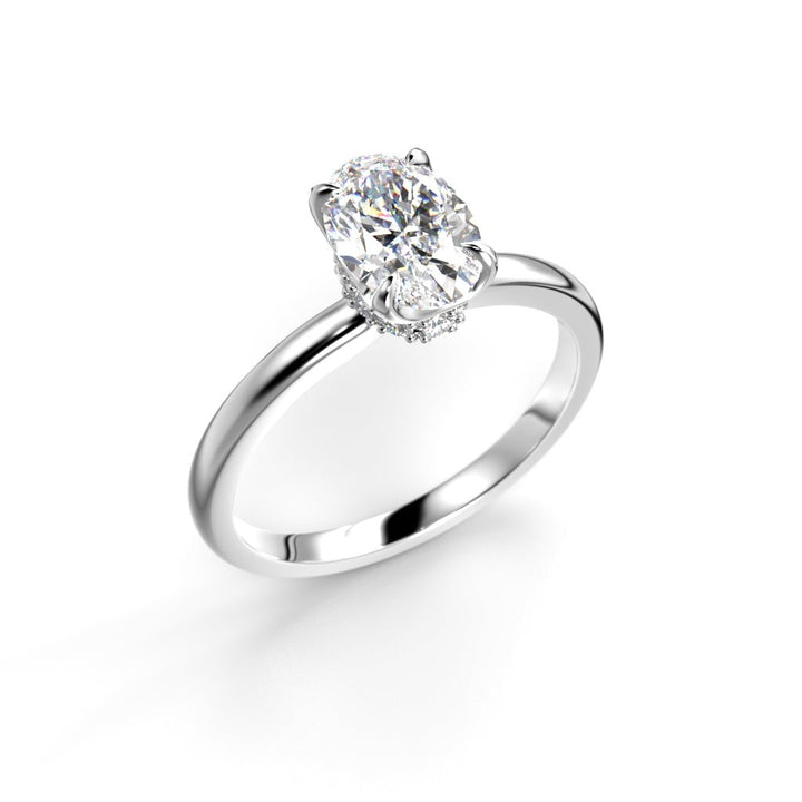 Festive Heidi Hidden Halo Oval 1,10 ct timanttisormus valkokulta, viistokuva