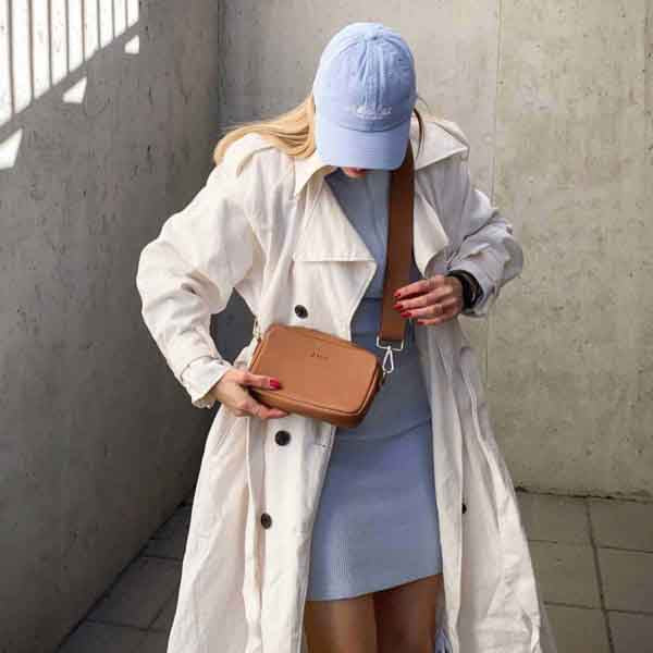 Aarni olkalaukku hirvennahka konjakki/hopea 