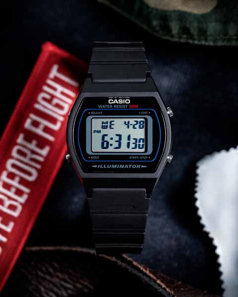 Casio Collection W-202-1AVEF