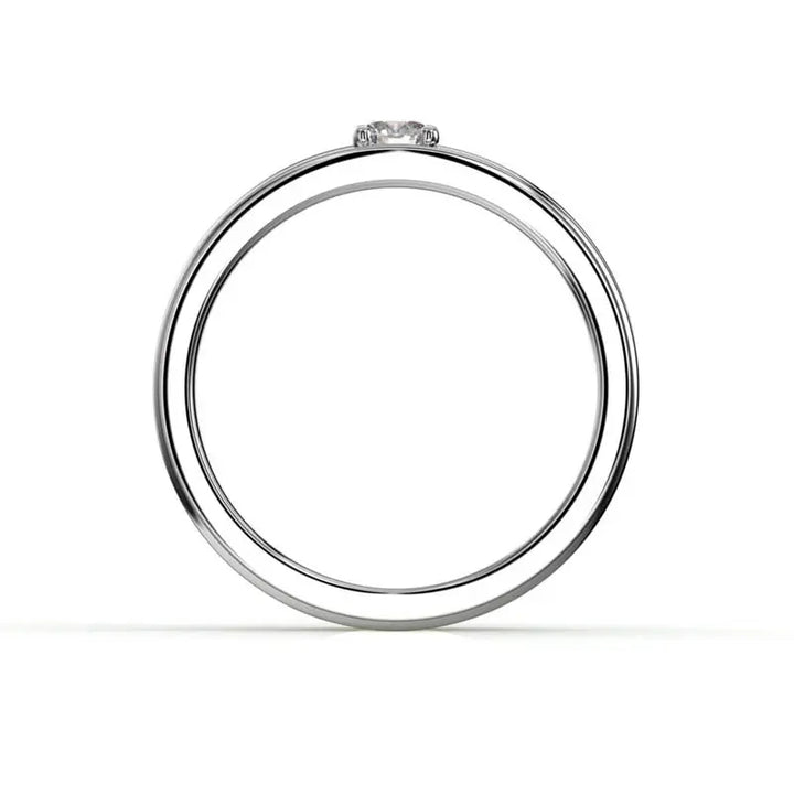 Festive Peruskallio Timanttisormus 0,15 ct valkokulta