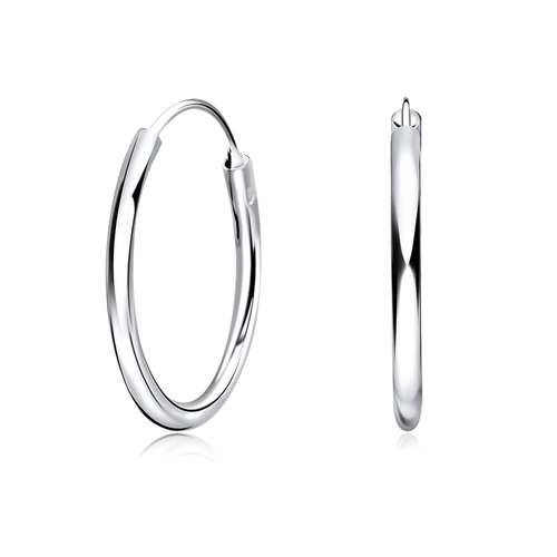 Hopeiset korvarenkaat 1,6 mm useita kokoja