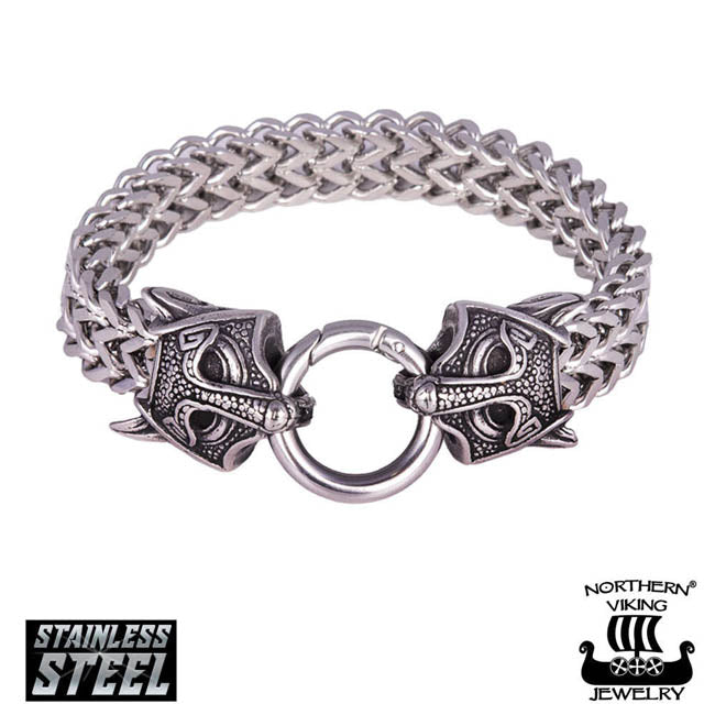 Northern Viking Jewelry Guardian Wolf Rannekoru NVJRA030