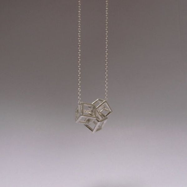 Rauhala Koru Kuutiollinen hopeariipus KU3