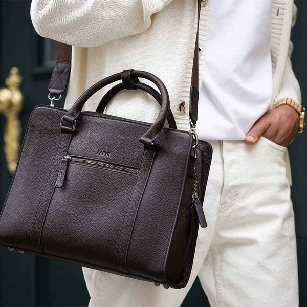 Aarni Venture tietokonelaukku tummanruskea Aarni