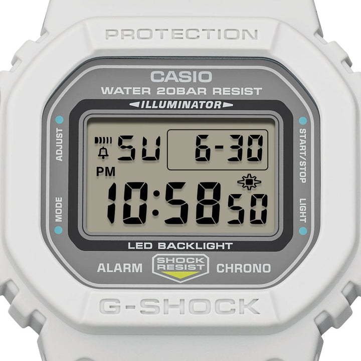 Casio G-Shock DW-5600MNC-7A8ER kellotaulu ja vaalea runko