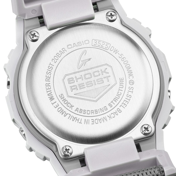 Casio G-Shock DW-5600MNC-7A8ER takakansi