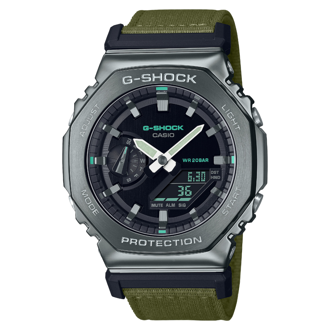Casio G-Shock GM-2100CB-3AER Utility Metal rannekello