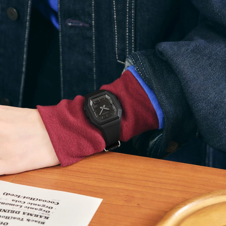 Casio G-Shock GMA-S160-1BER – rannekuva