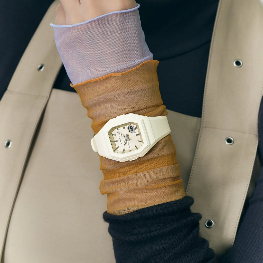 Casio G-Shock GMA-S160-7AER – rannekuva