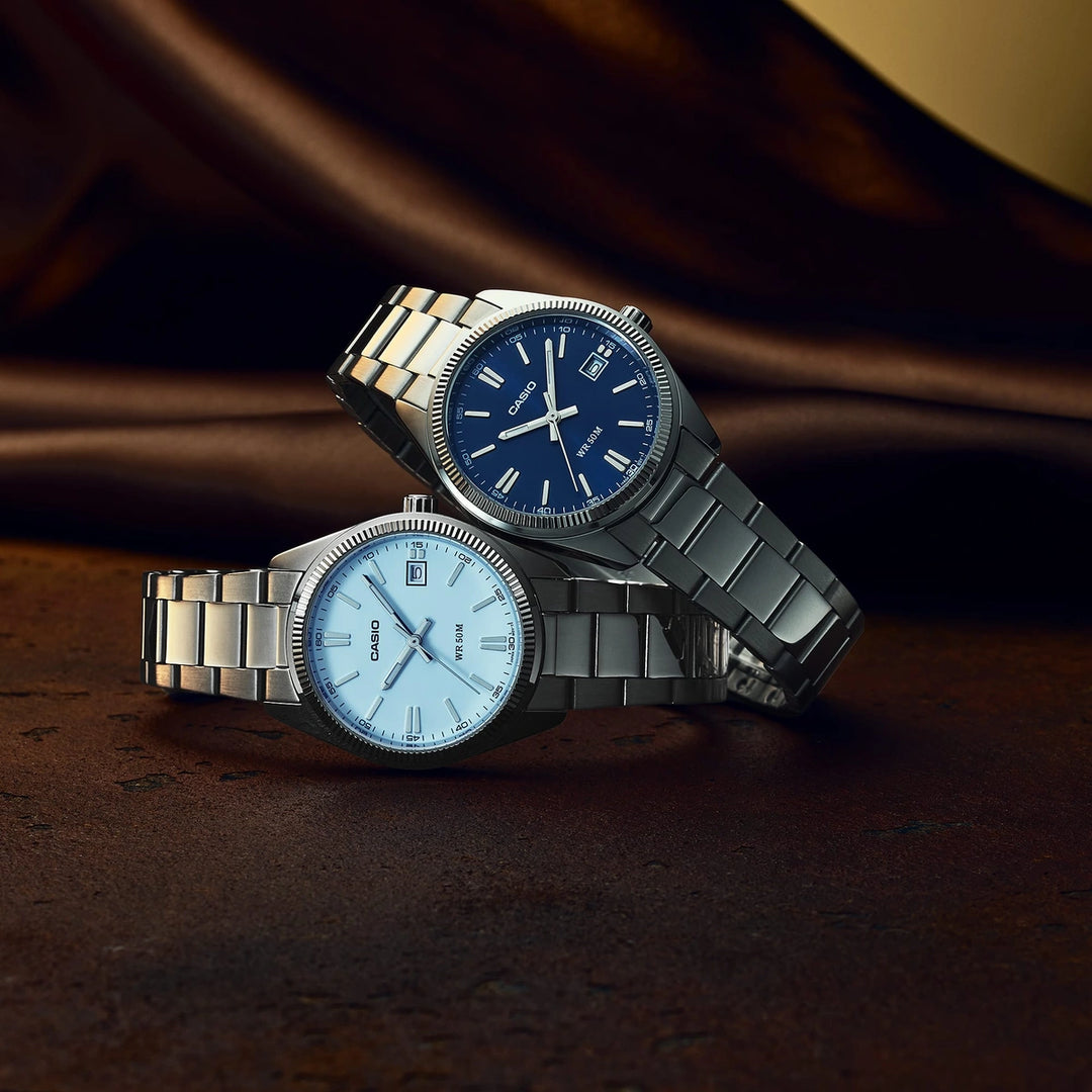 Casio Timeless UTP-1302PD-2A1VEF – Casion sarjakuva muiden mallien kanssa
