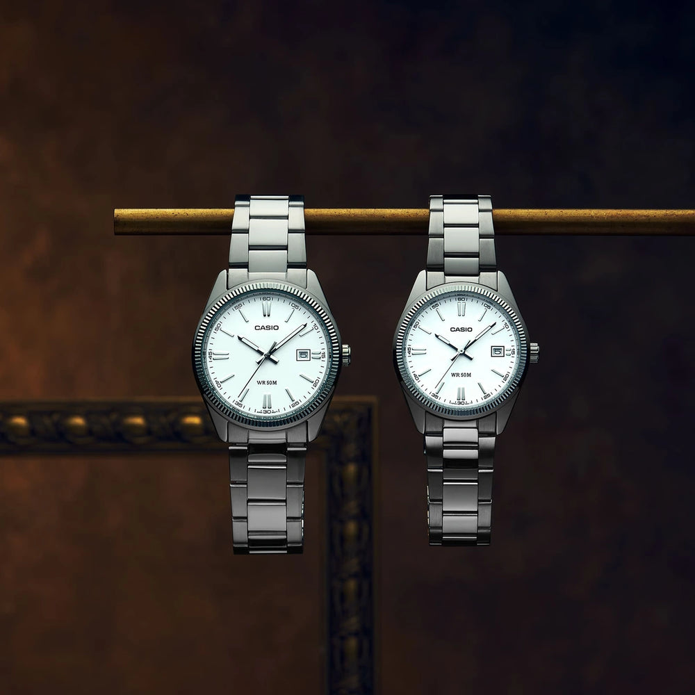 Casio Timeless UTP-1302PD-7AVEF – Casion sarjakuva muiden mallien kanssa