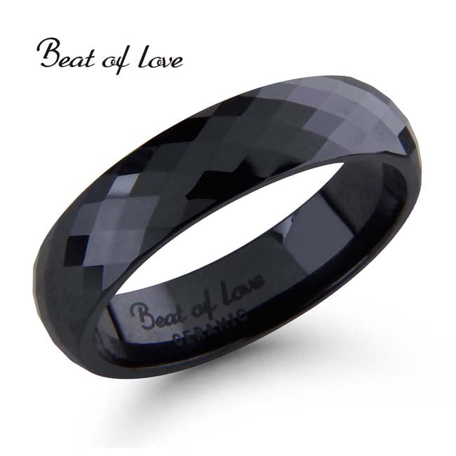 Beat of Love keraaminen musta sormus viistehiottu 5 mm