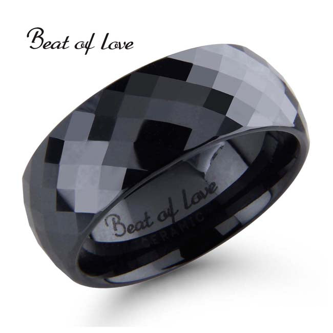Beat of Love keraaminen musta sormus viistehiottu 8 mm