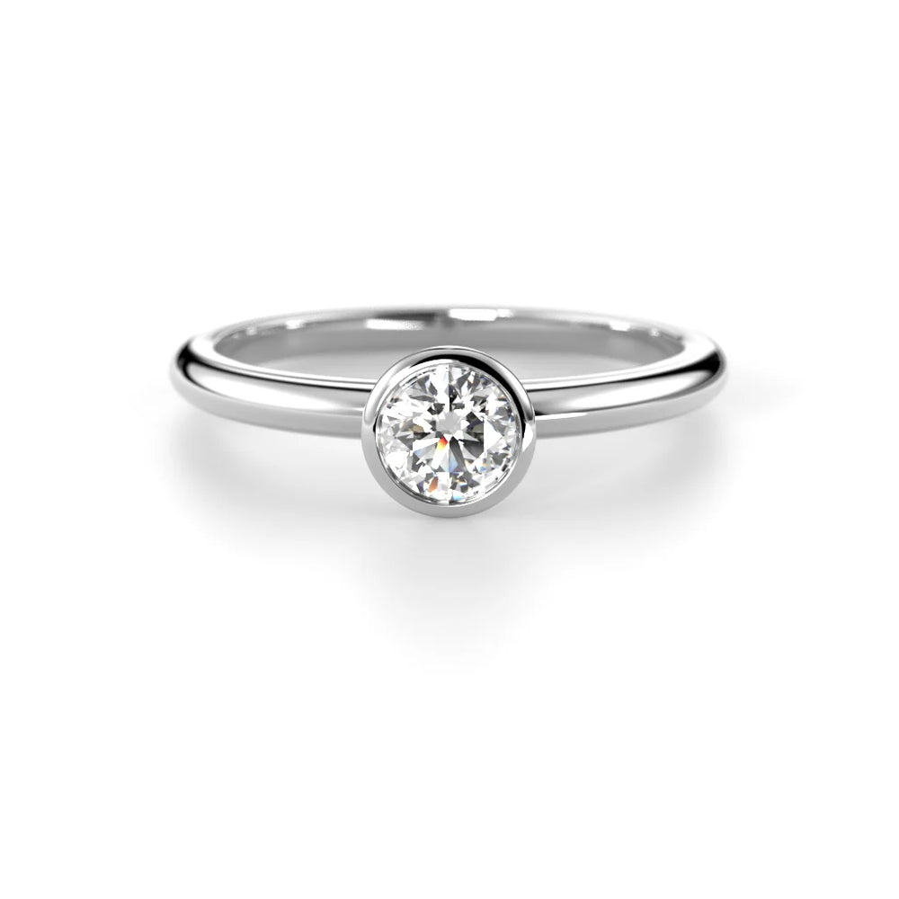 Festive Auréa Bezel 0,30 ct valkokulta Festive