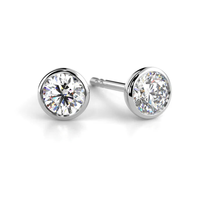 Festive Auréa Bezel 2 x 0,20 ct valkokulta timanttikorvakorut Festive