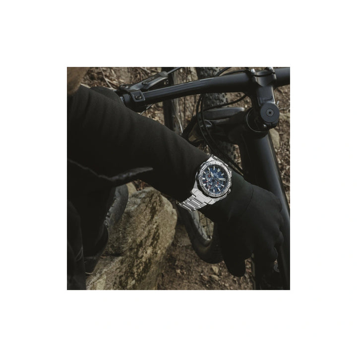 Festina Chrono Bike F20724/2 – kello ranteessa
