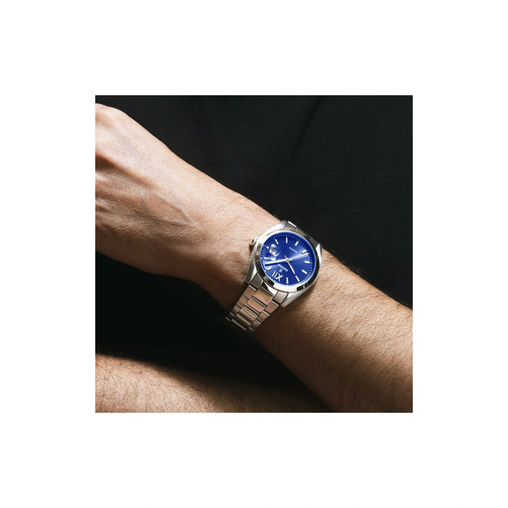 Festina Classic F20707/4 – kello ranteessa