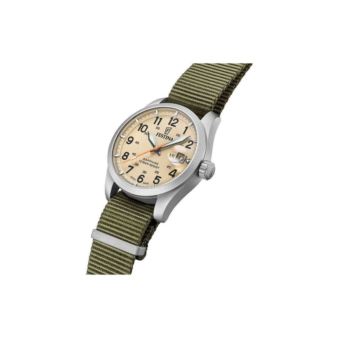 Festina Swiss Made Field F20082/1 – kello viistosta