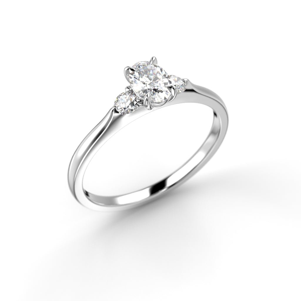 Festive Megan Oval 0,40 ct timanttisormus valkokulta