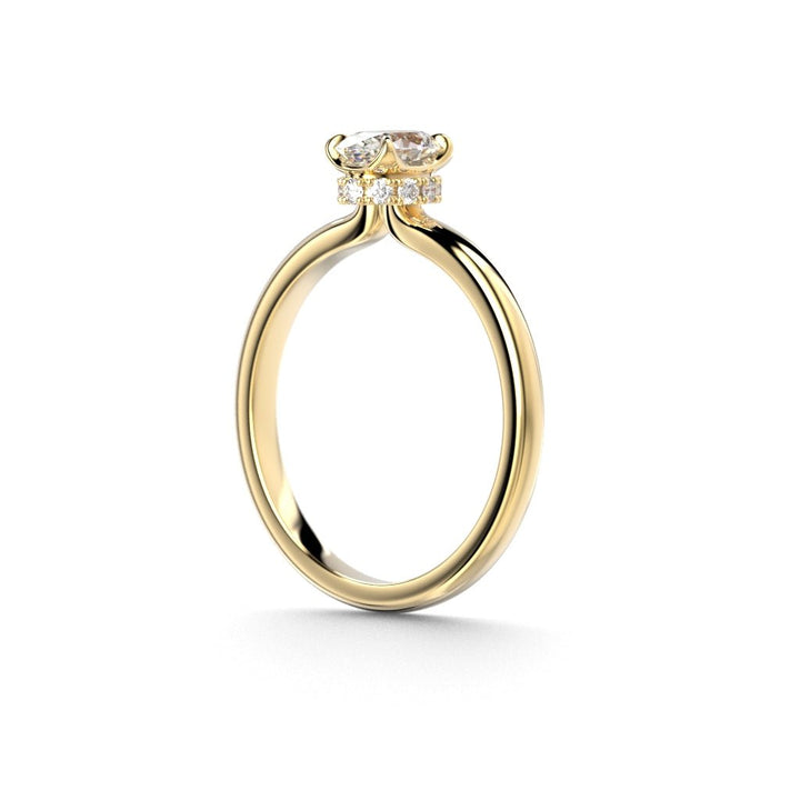 Festive Heidi Hidden Halo Oval 0,60 ct timanttisormus keltakulta, sivukuva