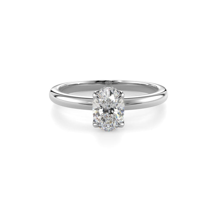 Festive Heidi Hidden Halo Oval 0,60 ct timanttisormus valkokulta, etukuva