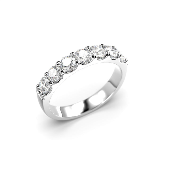 Festive Juliette rivitimanttisormus 0,70 ct valkokulta