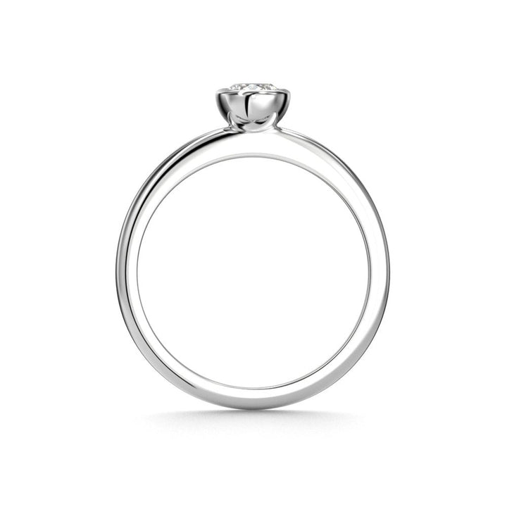 Festive Auréa Bezel Oval 0,50 ct timanttisormus valkokulta 742-050 – tuotekuva 3