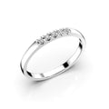 Festive Victoria 0,05 ct timanttisormus valkokulta