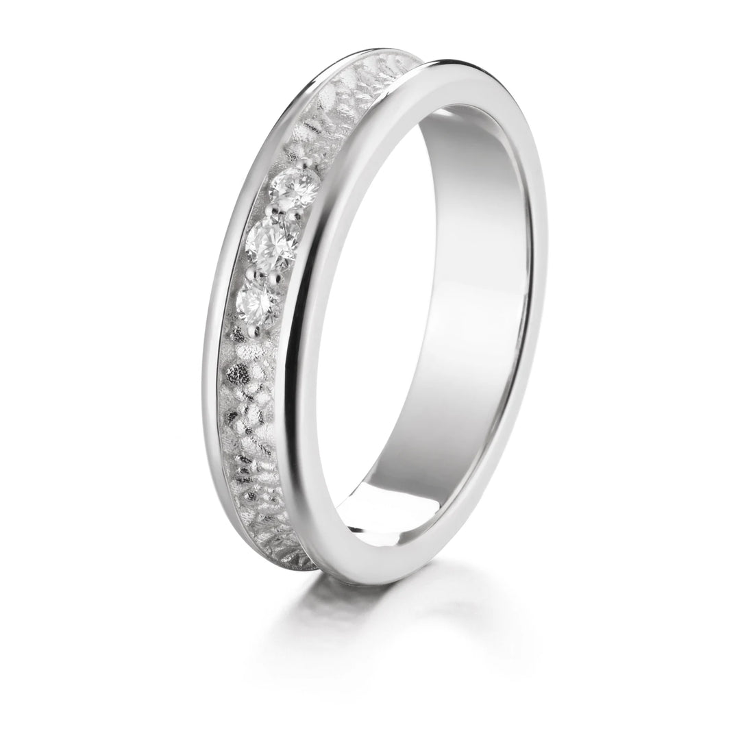 Lumoava Kätkö timanttisormus 0,11 ct 14K valkokulta