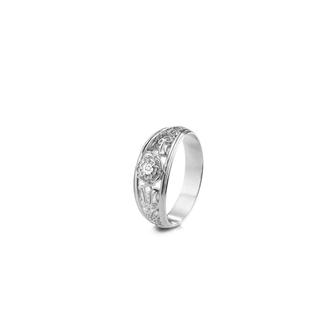 Lumoava Metsäkukkia timanttisormus 0,03 ct 14K valkokulta