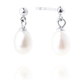 Mockberg Aura Pearl hopeanväriset korvakorut MB2075