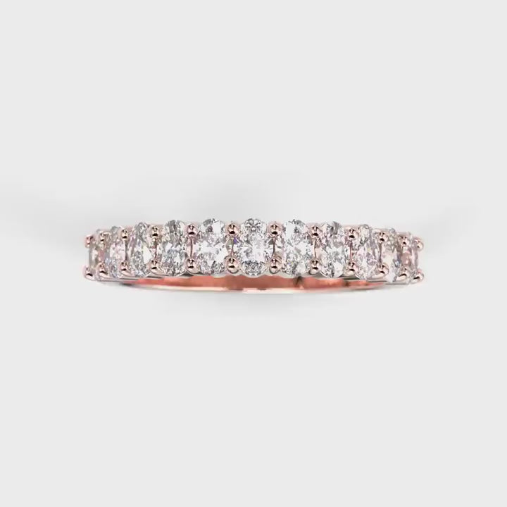 Festive Auréa Band 0,55 ct punakulta – pyörivä video