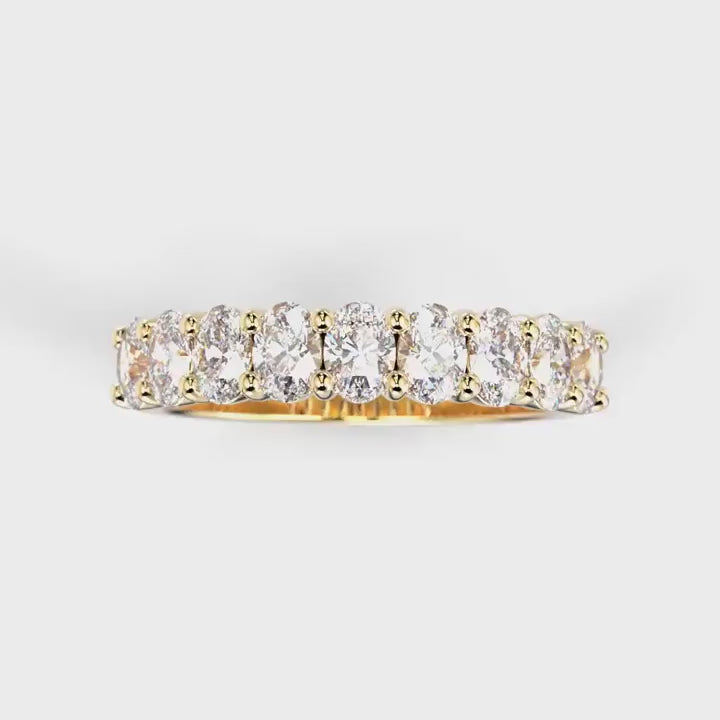 Festive Auréa Band 0,90 ct keltakulta – pyörivä video