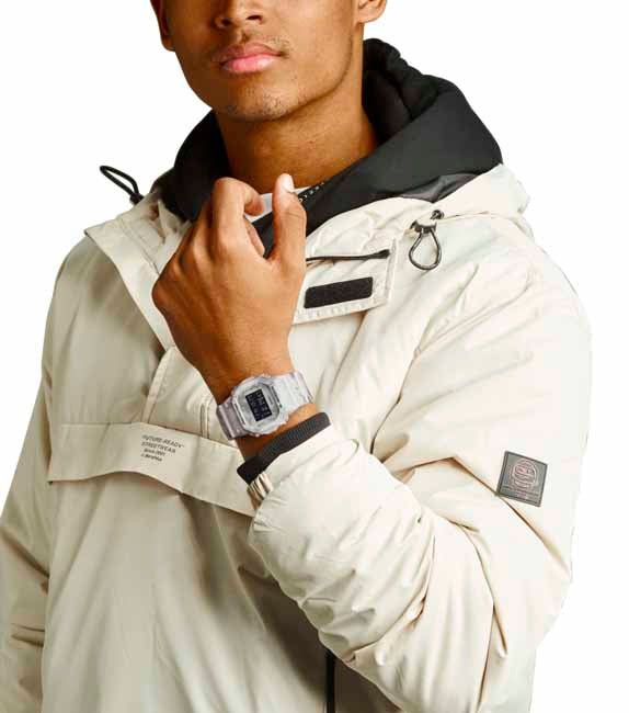 Casio G-Shock DW-5600GC-7ER Casio